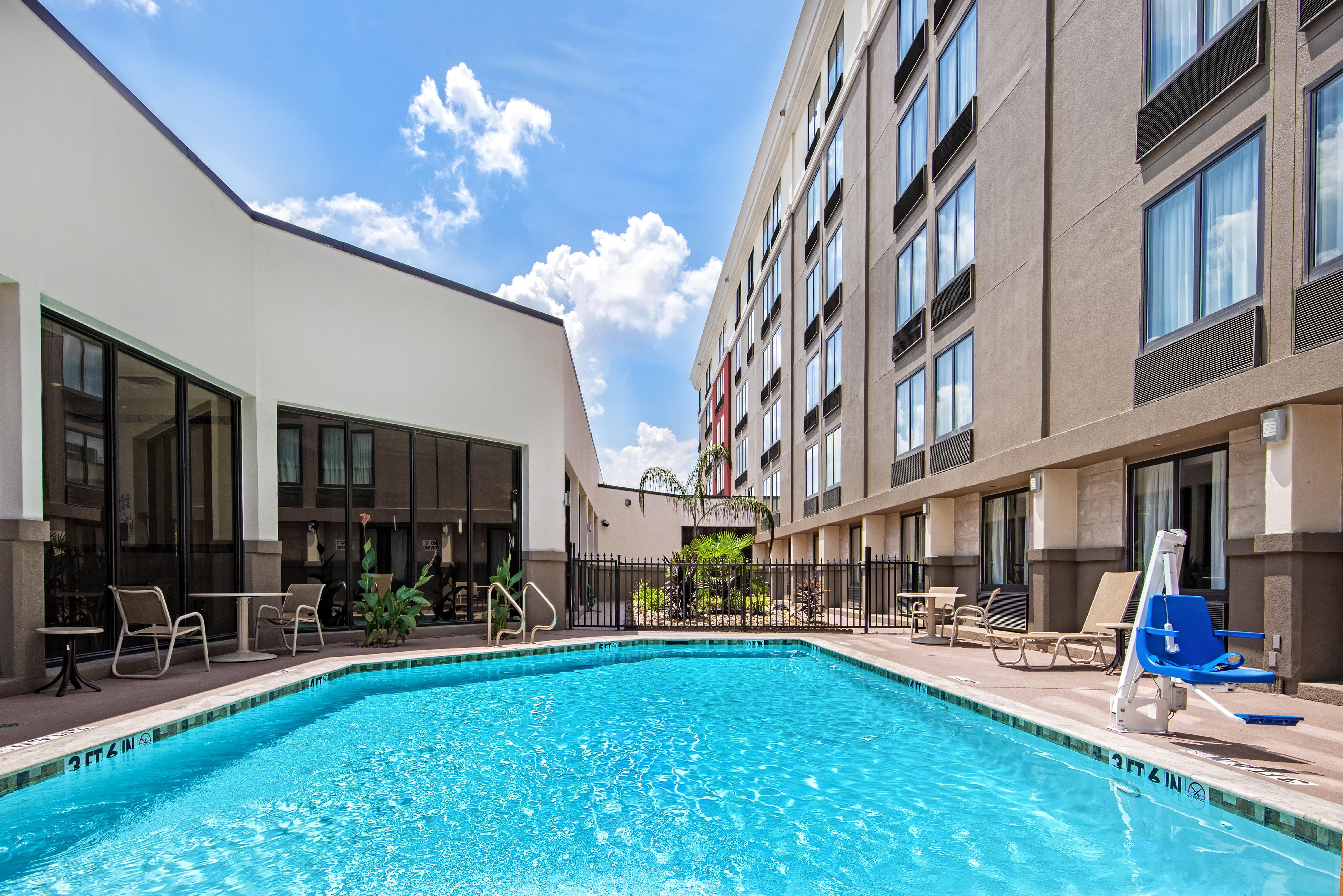 Holiday Inn Houston Sw-Near Sugar Land By Ihg Экстерьер фото